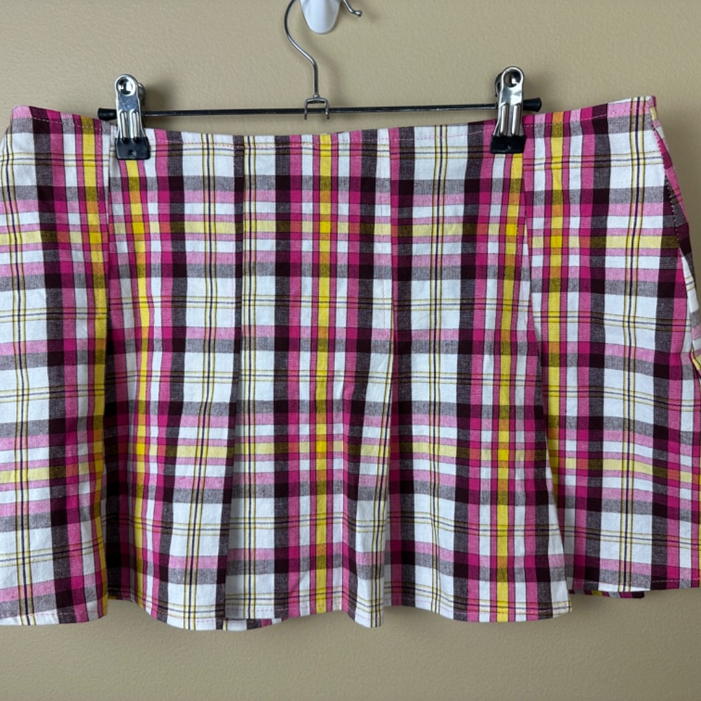 Plaid Mini Skirt Large